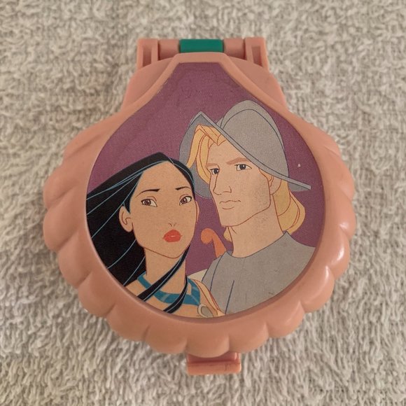 Vintage 90s Disney Pocahontas Mini Playset Polly Pocket Type - Picture 5 of 8